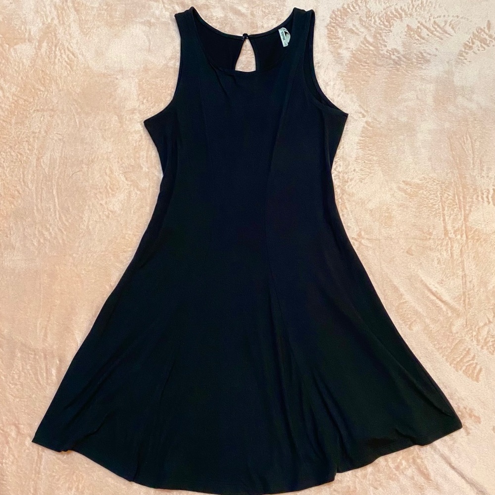 Mudd • Keyhole Shift Dress